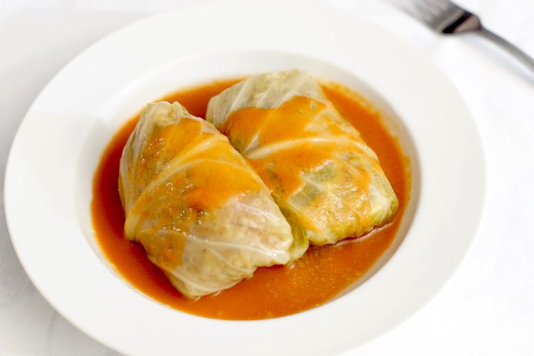 stuffed cabbage — gołąbki