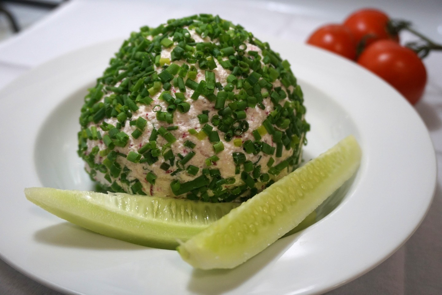 cottage cheese ball with herbs